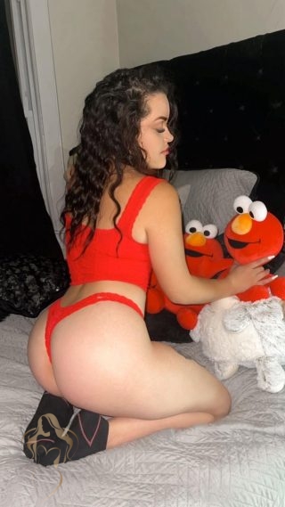 Ariana, 22 years old Colombian escort in New Jersey